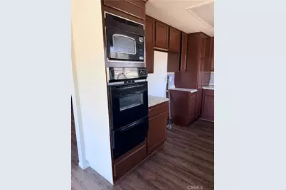 10215 Variel, Chatsworth, CA 91311 - Photo 5