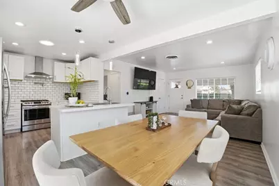 6947 Sunnybrae Avenue, Winnetka, CA 91306 - Photo 7