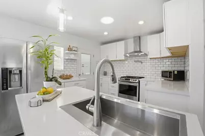6947 Sunnybrae Avenue, Winnetka, CA 91306 - Photo 5