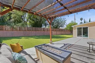 6947 Sunny Brae Ave, Winnetka, CA 91306 - Photo 23