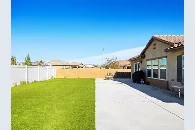 2113 E Donatello Street, Lancaster, CA 93535 - Photo 43