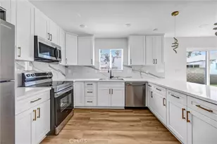 13831 Bessemer, Los Angeles, CA 91401 - Photo 7