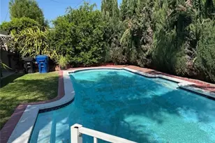 14125 Burton, Panorama City, CA 91402 - Photo 9