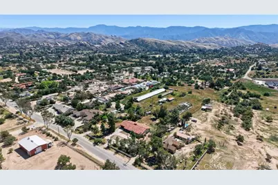 11560 Darling Road, Agua Dulce, CA 91390 - Photo 41