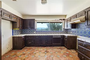 11560 Darling Rd, Agua Dulce, CA 91390 - Photo 15