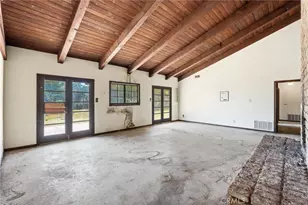 11560 Darling Rd, Agua Dulce, CA 91390 - Photo 11