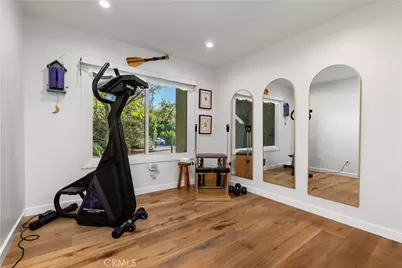 4556 Poe Avenue, Woodland Hills, CA 91364 - Photo 27