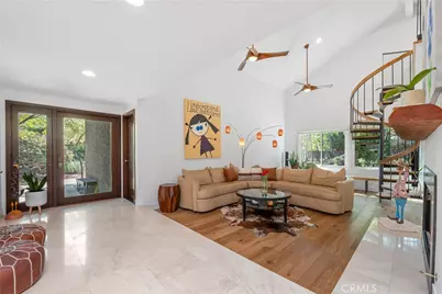 4556 Poe Avenue, Woodland Hills, CA 91364 - Photo 7