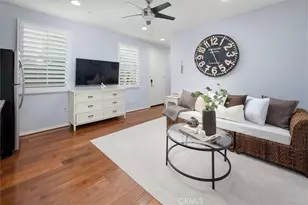 29116 W Hills Dr, Valencia, CA 91354 - Photo 31