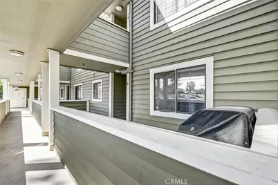 6545 Reseda Boulevard #6, Reseda, CA 91335 - Photo 25