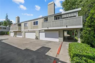 22117 Burbank, Woodland Hills, CA 91367 - Photo 3