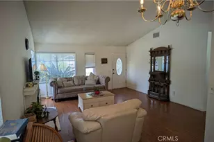 27636 Sequoia Glen Dr, Valencia, CA 91354 - Photo 3