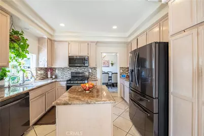 985 Brandon Avenue, Simi Valley, CA 93065 - Photo 13