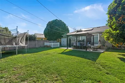 8540 Chimineas, Northridge, CA 91325 - Photo 15