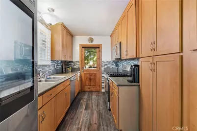 8540 Chimineas, Northridge, CA 91325 - Photo 7