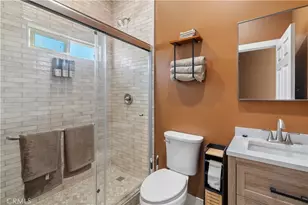 8540 Chimineas, Northridge, CA 91325 - Photo 19