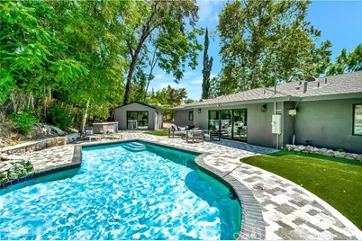 4830 Hasekian Drive, Tarzana, CA 91356 - Photo 21