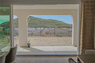 24372 Calle la Roca, Valencia, CA 91354 - Photo 37