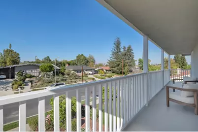 23942 Califa, Woodland Hills, CA 91367 - Photo 17