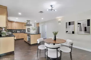 23942 Califa, Woodland Hills, CA 91367 - Photo 5