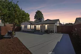13907 13909 Wyandotte St, Van Nuys, CA 91405 - Photo 39