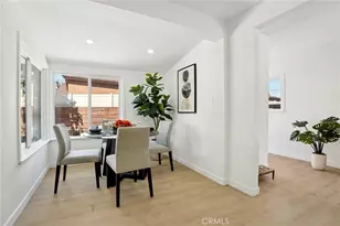 13907 13909 Wyandotte St, Van Nuys, CA 91405 - Photo 7