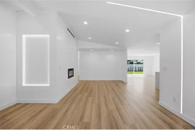 22928 Leadwell Street, West Hills, CA 91307 - Photo 11