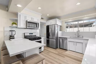 9559 9561 Natick, North Hills, CA 91343 - Photo 17
