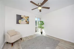 18110 Killion St, Tarzana, CA 91356 - Photo 15