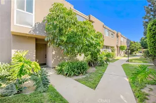 18110 Killion St, Tarzana, CA 91356 - Photo 23