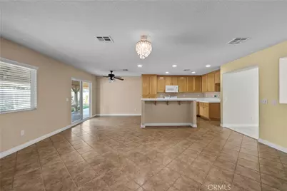 45541 Robinson Drive, Lancaster, CA 93535 - Photo 15