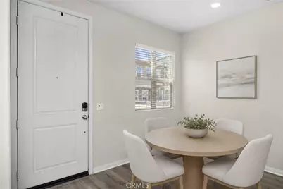 22886 Concord, Saugus, CA 91350 - Photo 17