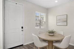 22886 Concord, Saugus, CA 91350 - Photo 17