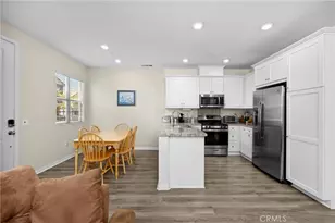 22886 Concord, Saugus, CA 91350 - Photo 7