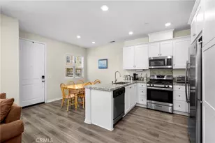 22886 Concord, Saugus, CA 91350 - Photo 11