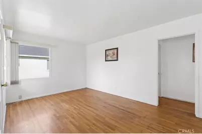 1613 E Ezmirlian, Compton, CA 90221 - Photo 3