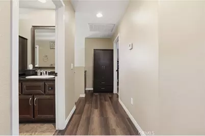 11379 Villa Del Sol, Pacoima, CA 91331 - Photo 15