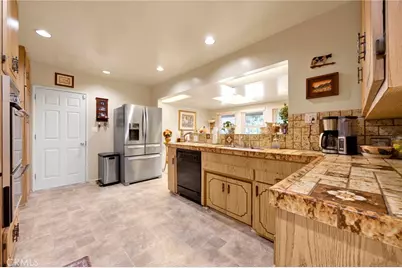 13922 Cohasset Street, Van Nuys, CA 91405 - Photo 17