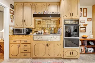 13922 Cohasset St, Van Nuys, CA 91405 - Photo 13