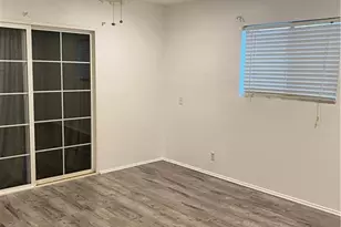 8961 Etiwanda Ave, Northridge, CA 91325 - Photo 3