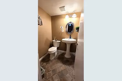 27657 Ironstone Drive #2, Canyon Country, CA 91387 - Photo 5