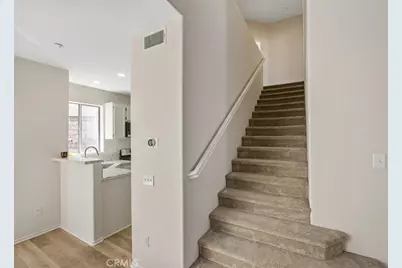 1868 Day Lily Lane, Simi Valley, CA 93065 - Photo 33