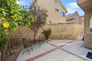 1868 Day Lily Ln, Simi Valley, CA 93065 - Photo 37