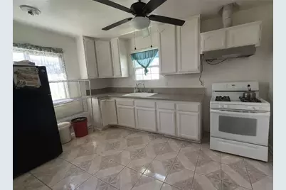 13100 Rangoon, Arleta, CA 91331 - Photo 5