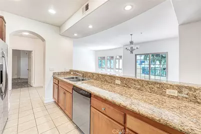 4601 Coldwater Canyon #207, Studio City, CA 91604 - Photo 5