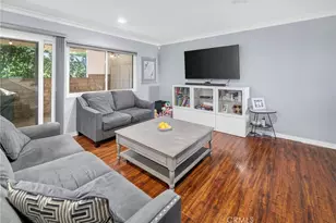 7046 De Celis Pl, Lake Balboa, CA 91406 - Photo 9