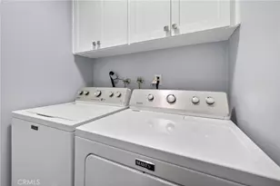 7046 De Celis Pl, Lake Balboa, CA 91406 - Photo 25