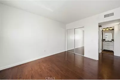 9047 Langdon Ave #6, North Hills, CA 91343 - Photo 13