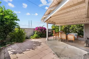 23121 Yvette Ln, Valencia, CA 91355 - Photo 39