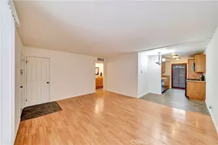 21219 Roscoe Blvd, Canoga Park, CA 91304 - Photo 3